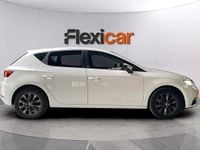 Usado Seat Leon Style 130 HP (95 kW) 2019 Branco Sedan