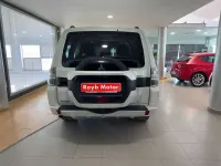 Usado Mitsubishi Montero 200 CV (147 kW) 2015 Blanco SUV
