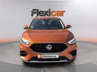 Usado MG ZS Comfort 116 CV (85 kW) 2025 Verde SUV