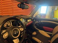 Usado Mini Cooper 120 CV (88 kW) 2007 Verde Utilitario