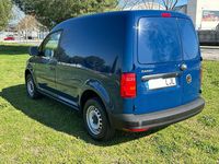 Usado VW Caddy 102 CV (75 kW) 2020 Azul Monovolumen