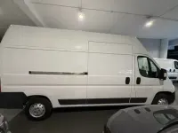 Usado Citroën Jumper 140 CV (102 kW) 2021 Blanco Monovolumen
