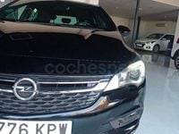 Usado Opel Astra Dynamic 125 CV (91 kW) 2018 Negro Berlina