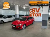Usado Hyundai i30 GO! 136 CV (100 kW) 2019 Rojo Utilitario