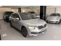 Usado Skoda Kamiq Sport 110 CV (80 kW) 2023 Gris / plata SUV