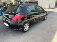 Usado Peugeot 308 120 CV (88 kW) 2009 Negro Berlina