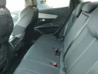 Usado Peugeot 3008 GT-line 131 CV (96 kW) 2023 Negro SUV