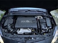 Usado Opel Astra GTC Sportive 165 CV (121 kW) 2011 Negro Berlina