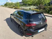 Usado VW Golf VII GTI 245 CV (180 kW) 2019 Negro Berlina
