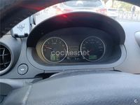 Usado Ford Fiesta Trend 100 CV (73 kW) 2004 Gris / plata Utilitario