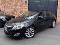 Usado Opel Astra Enjoy 115 CV (84 kW) 2010 Negro Berlina