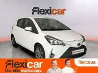 Usado Toyota Yaris Active 69 CV (50 kW) 2019 Blanco Utilitario