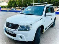 Usado Suzuki Grand Vitara 129 CV (94 kW) 2011 Blanco SUV