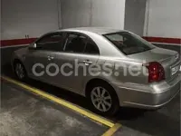Usado Toyota Avensis Executive 150 CV (110 kW) 2005 Gris / plata Berlina