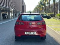 Usado Seat Ibiza Reference 70 CV (51 kW) 2007 Rojo Utilitario