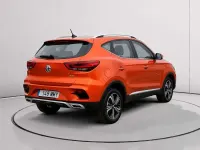 Usado MG ZS Comfort 106 CV (77 kW) 2024 Naranja SUV