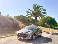 Usado Peugeot 308 120 CV (88 kW) 2010 Gris / plata Berlina