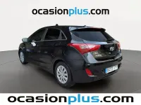 Usado Hyundai i30 101 CV (74 kW) 2016 Negro Utilitario