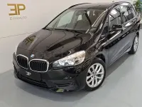 Usado BMW 218 150 CV (110 kW) 2018 Negro Familiar