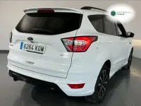 Usado Ford Kuga ST-Line 150 CV (110 kW) 2017 Blanco SUV