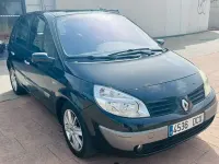 Usado Renault Scénic Authentique 120 CV (88 kW) 2004 Negro Monovolumen