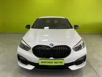 Usado BMW 118 Comfort Edition 150 CV (110 kW) 2021 Blanco Berlina
