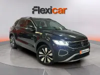 Usado VW T-Roc 110 CV (80 kW) 2023 Negro SUV