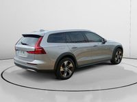 Usado Volvo V60 Core 197 CV (144 kW) 2023 Gris Familiar