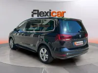 Usado Seat Alhambra 184 CV (135 kW) 2018 Negro Monovolumen