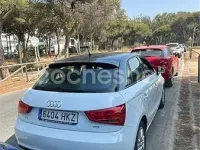 Usado Audi A1 Sportback Ambition 90 CV (66 kW) 2012 Blanco Utilitario