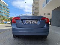 Usado Volvo S60 Momentum 136 CV (100 kW) 2016 Azul Berlina
