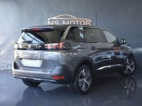 Usado Peugeot 5008 Allure 131 CV (96 kW) 2022 Gris SUV