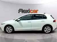 Usado VW Golf VIII 116 CV (85 kW) 2022 Blanco Berlina