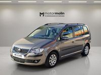 Usado VW Touran Advance 105 CV (77 kW) 2010 Gris Monovolumen