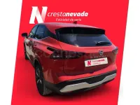 Usado Nissan Qashqai N-Connecta 140 CV (102 kW) 2022 Rojo SUV