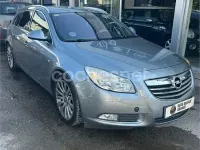 Usado Opel Insignia Essentia 130 CV (95 kW) 2010 Gris / plata Berlina