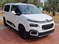 Usado Citroën Berlingo Live 102 CV (75 kW) 2020 Blanco Monovolumen