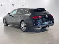 Usado Mercedes CLA200 Shooting Brake 156 CV (114 kW) 2019 Negro Familiar