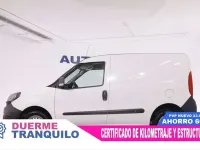 Usado Fiat Doblò 95 CV (69 kW) 2019 Blanco Monovolumen