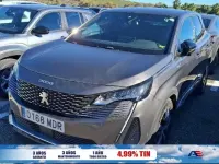 Usado Peugeot 3008 Allure 225 CV (165 kW) 2023 Gris / plata SUV