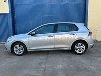 Usado VW Golf VIII 116 CV (85 kW) 2021 Gris / plata Berlina