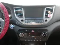Usado Hyundai Tucson 115 CV (84 kW) 2016 Gris / plata SUV