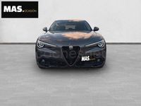 Usado Alfa Romeo Stelvio Sprint 190 CV (139 kW) 2022 Gris / plata SUV
