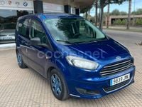 Usado Ford Tourneo Courier Ambiente 100 CV (73 kW) 2017 Azul Monovolumen
