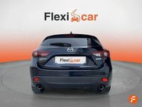 Usado Mazda 3 Luxury 120 CV (88 kW) 2016 Negro Berlina