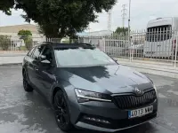 Begagnad Skoda Superb Style 218 HK (160 kW) 2020 Grå Kombi