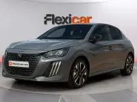 Usado Peugeot 208 Allure 101 CV (74 kW) 2025 Blanco Utilitario