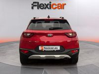 Usado Kia Stonic 120 CV (88 kW) 2019 Rojo SUV