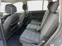 Usado VW Touran Edition 115 CV (84 kW) 2017 Gris / plata Monovolumen