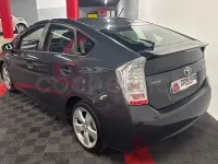 Usado Toyota Prius Advance 136 CV (100 kW) 2011 Gris / plata Berlina